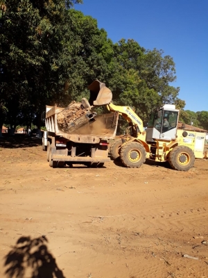 Secretaria de Obras inicia limpeza e recuperação de estradas na comunidade indígena Sangradouro